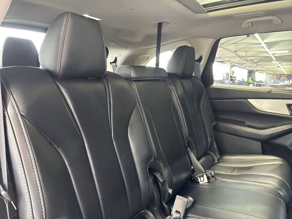 2025 Acura MDX w/Technology Package