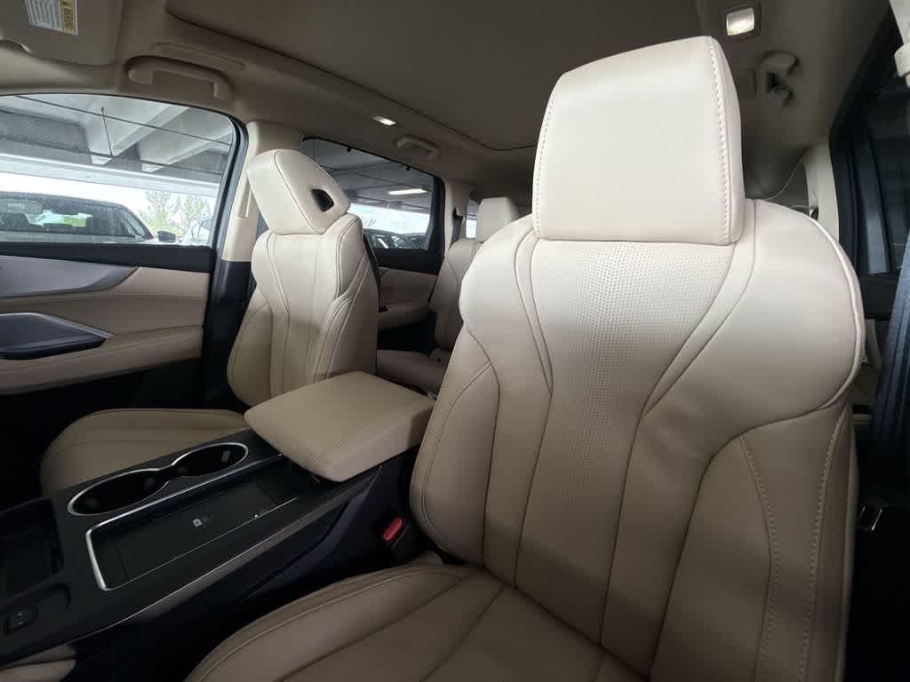 2026 Acura MDX w/Technology Package