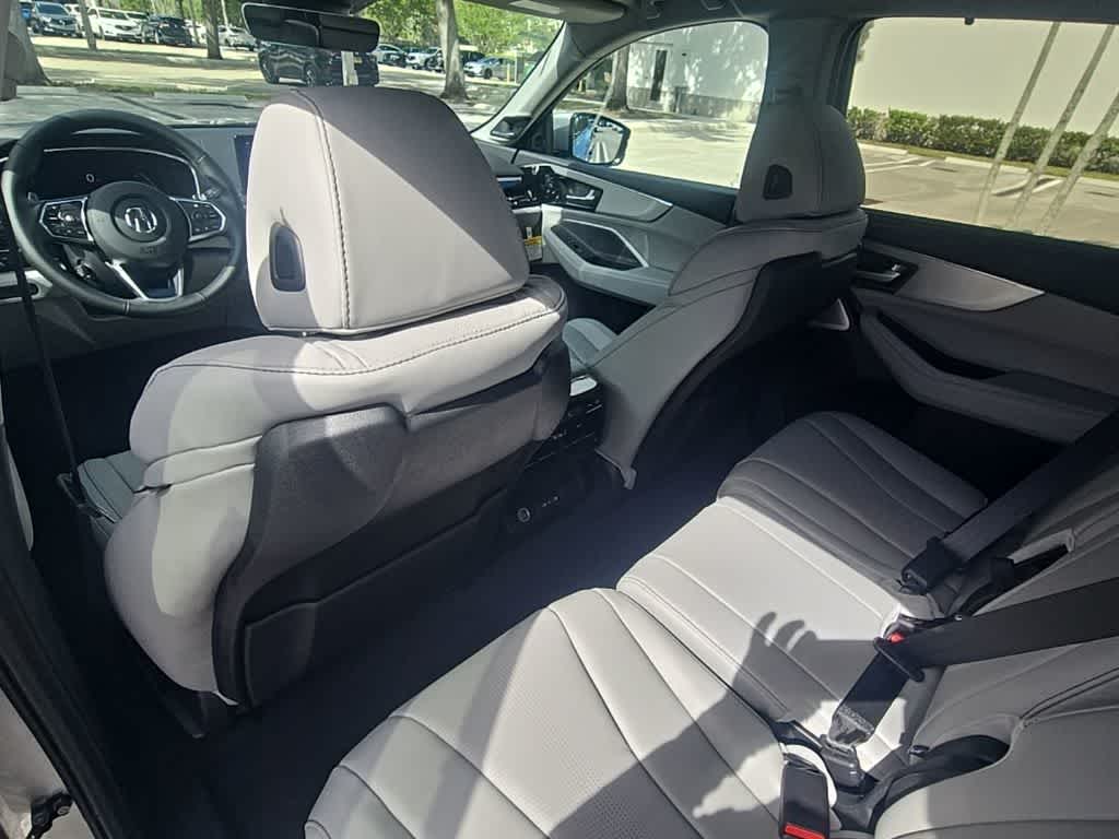 2026 Acura MDX w/Technology Package