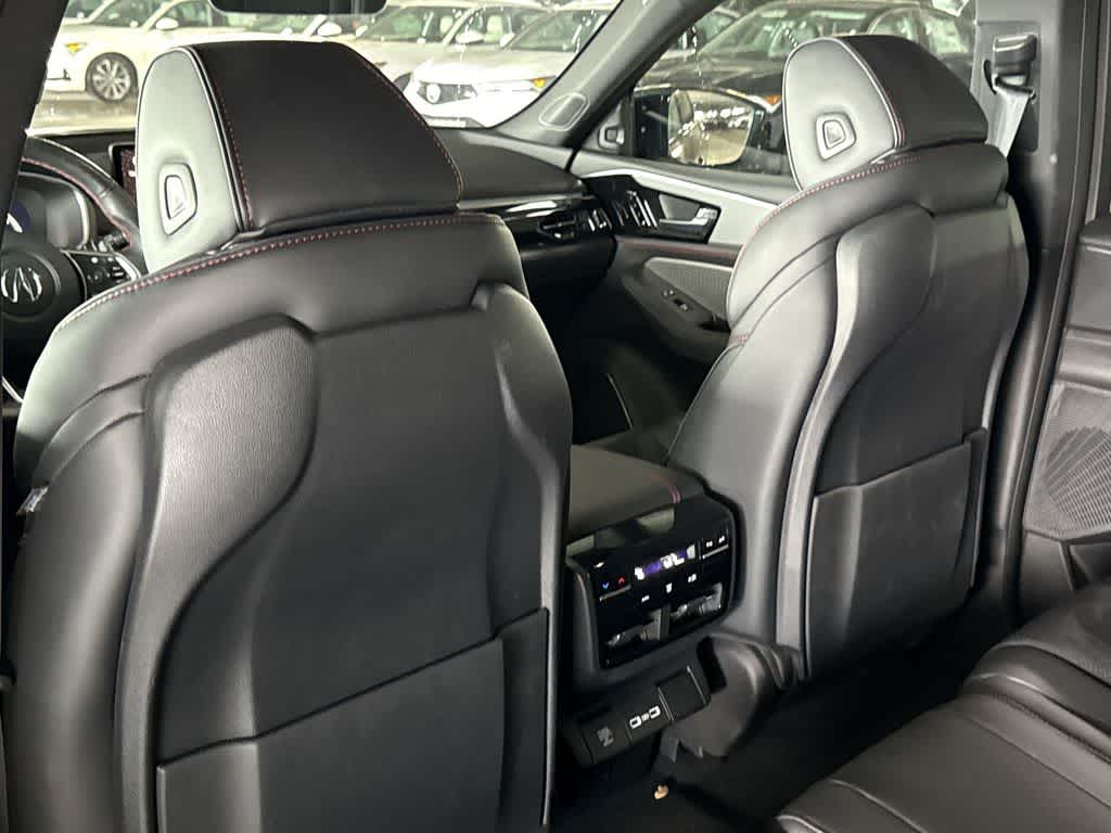 2023 Acura MDX w/A-Spec Package