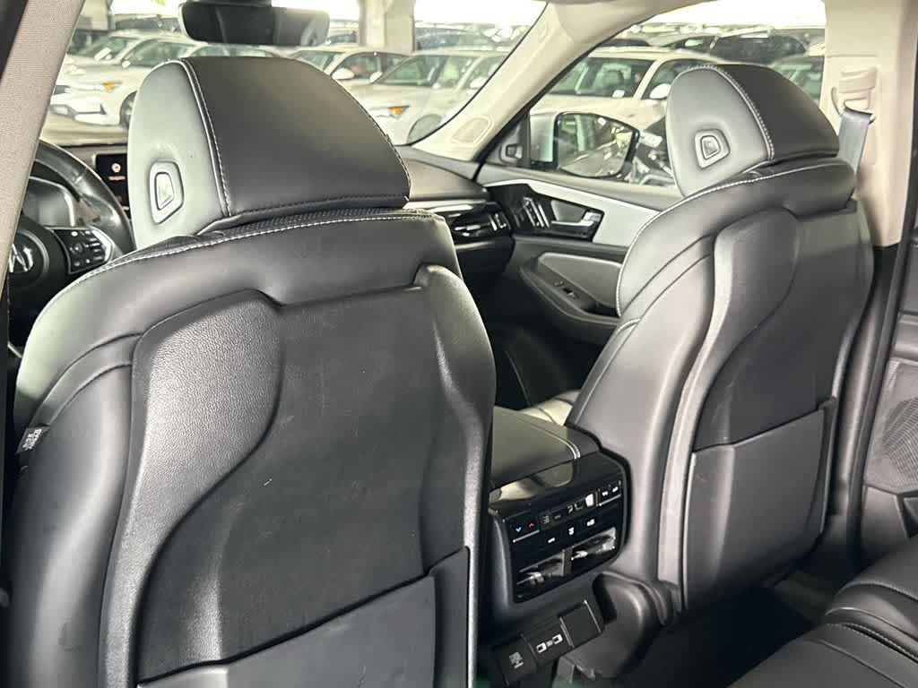 2023 Acura MDX w/Technology Package