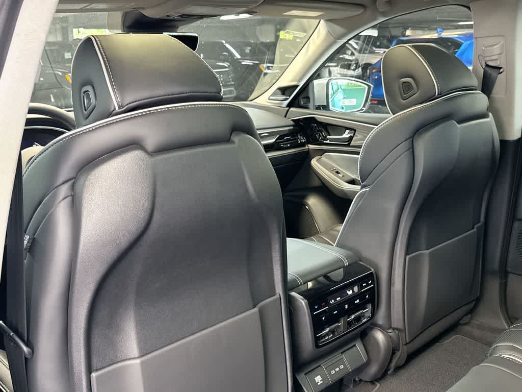 2026 Acura MDX with Advance Package
