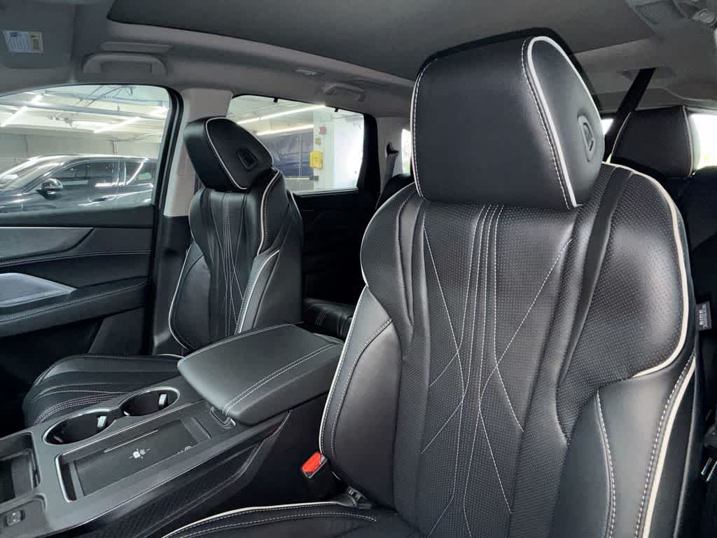 2026 Acura MDX with Advance Package