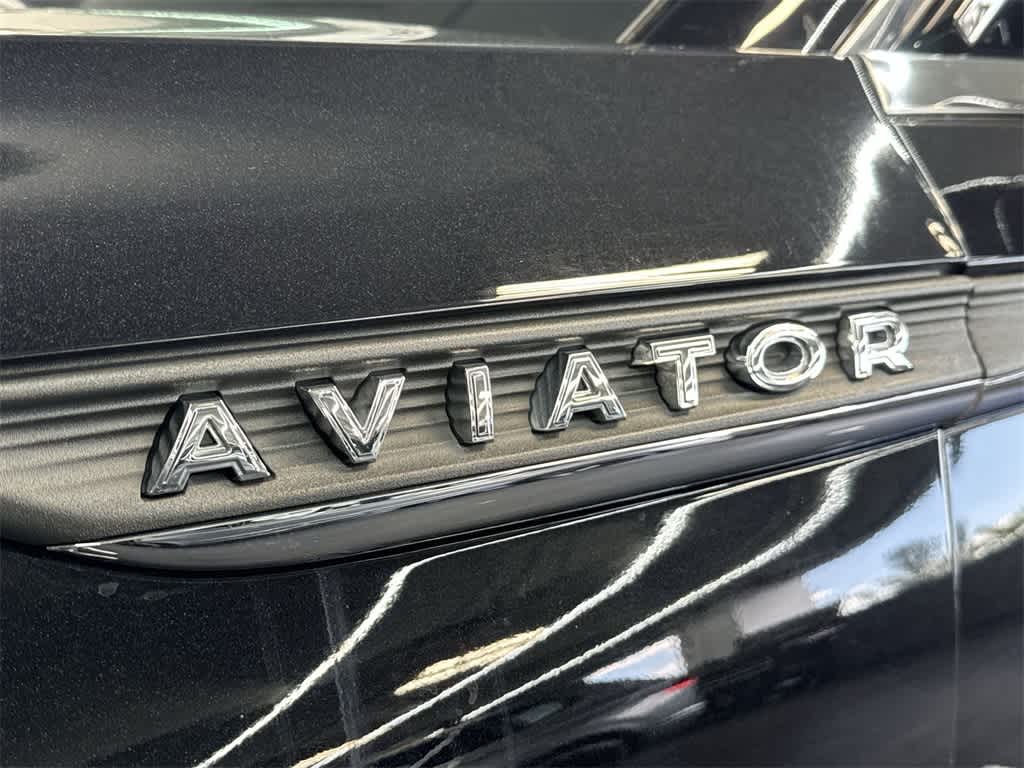 2023 Lincoln Aviator Standard