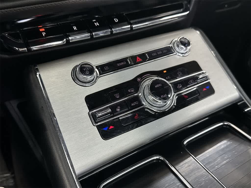 2023 Lincoln Aviator Standard