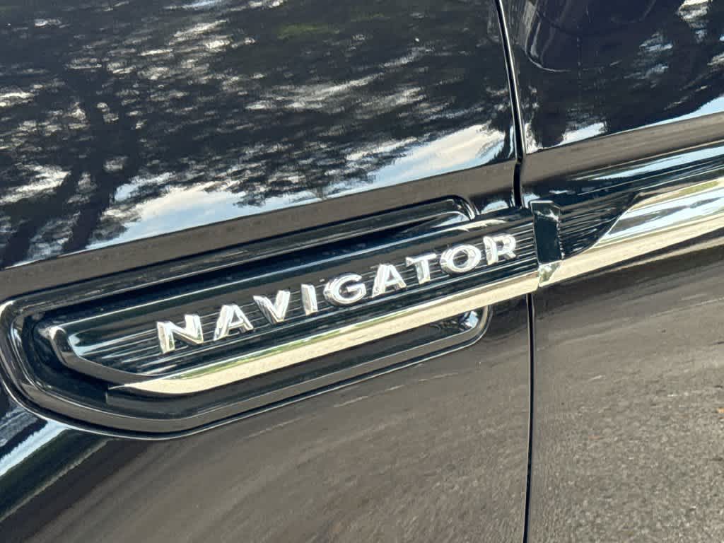 2023 Lincoln Navigator L Black Label