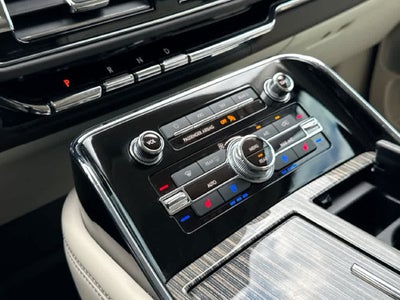 2023 Lincoln Navigator L Black Label