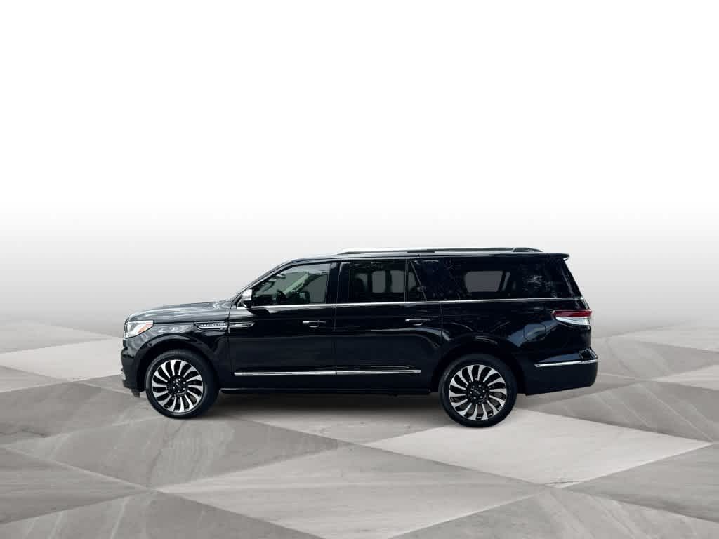 2023 Lincoln Navigator L Black Label
