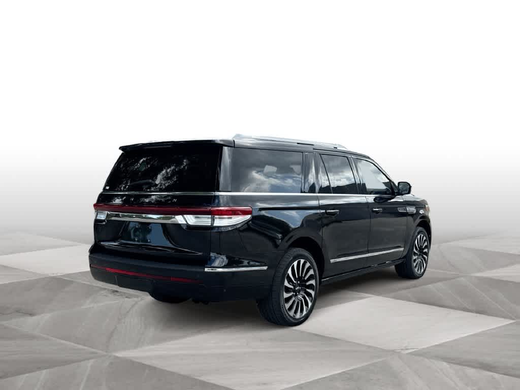 2023 Lincoln Navigator L Black Label