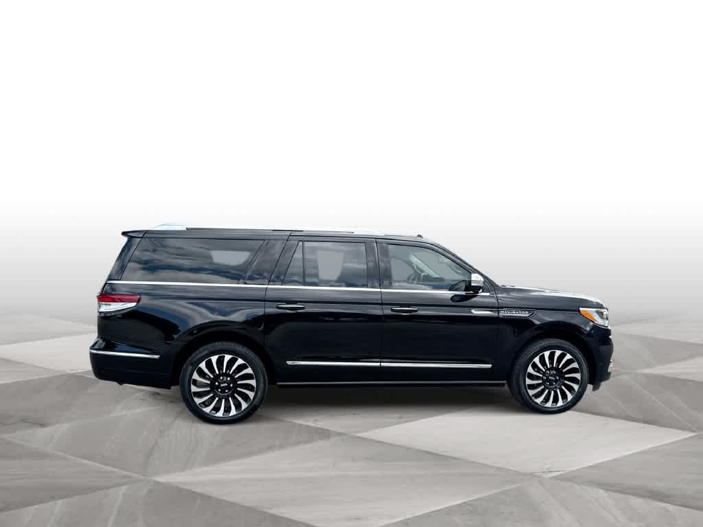 2023 Lincoln Navigator L Black Label