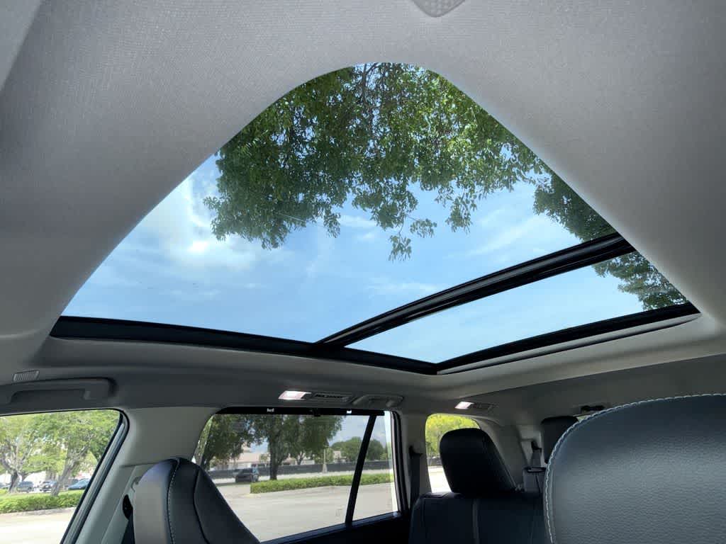 2025 Toyota Grand Highlander Platinum