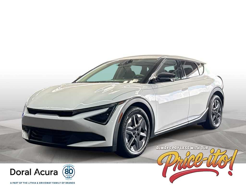 2025 Kia EV6 Light