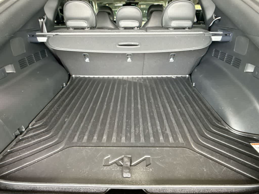 2025 Kia EV6 Light