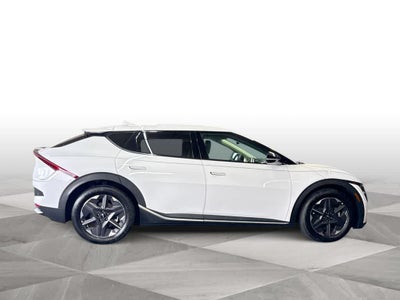2025 Kia EV6 Light