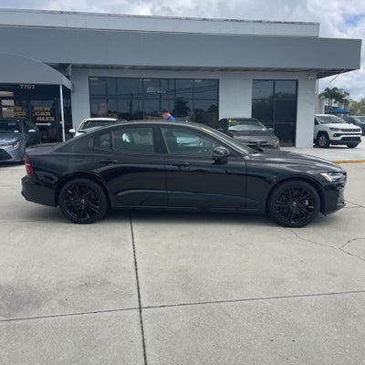 2024 Volvo S60 Plus Black Edition