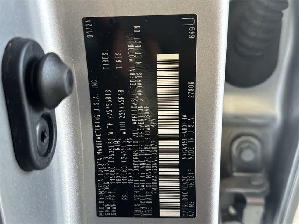 2024 Toyota Corolla Cross XLE