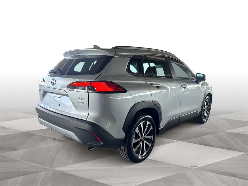 2024 Toyota Corolla Cross XLE