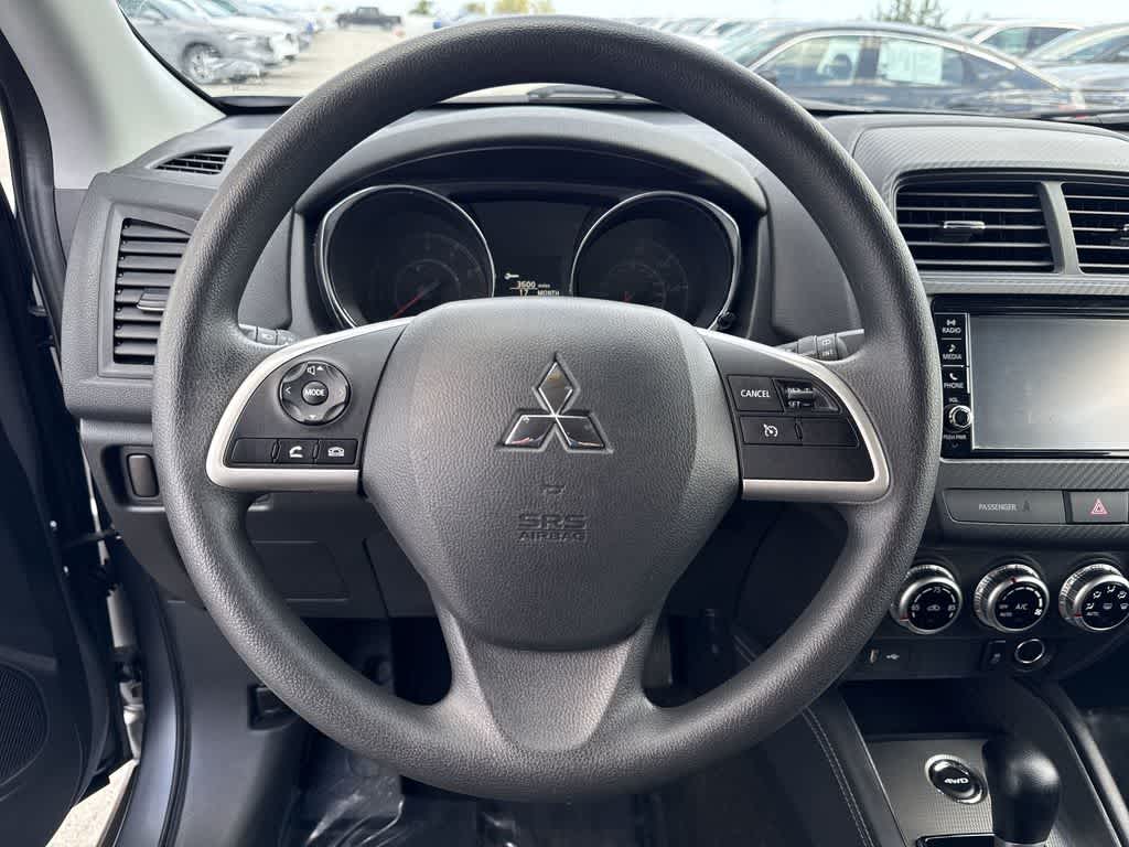 2025 Mitsubishi Outlander Sport ES