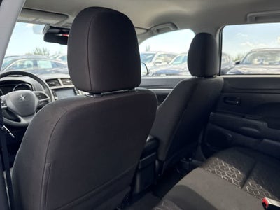 2025 Mitsubishi Outlander Sport ES