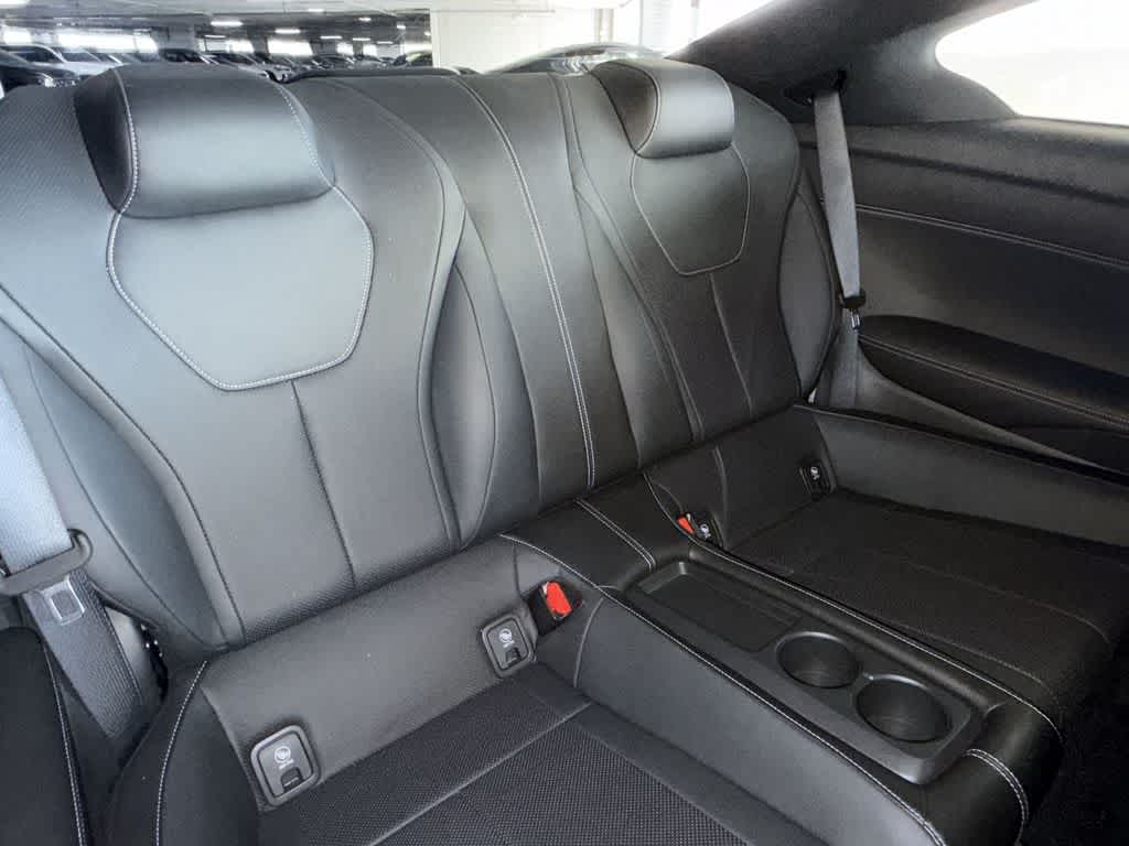 2022 INFINITI Q60 LUXE