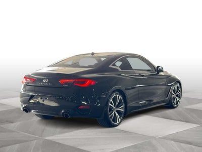 2022 INFINITI Q60 LUXE