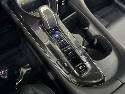 2025 Toyota Crown Signia Limited