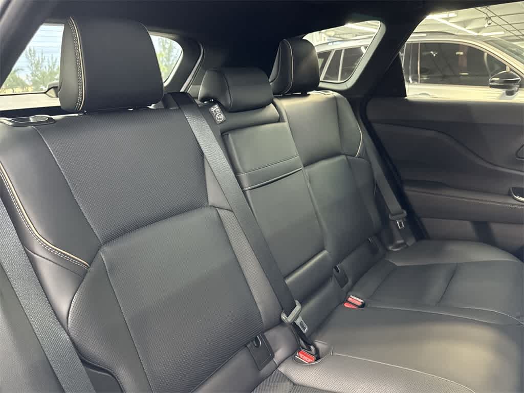 2025 Toyota Crown Signia Limited