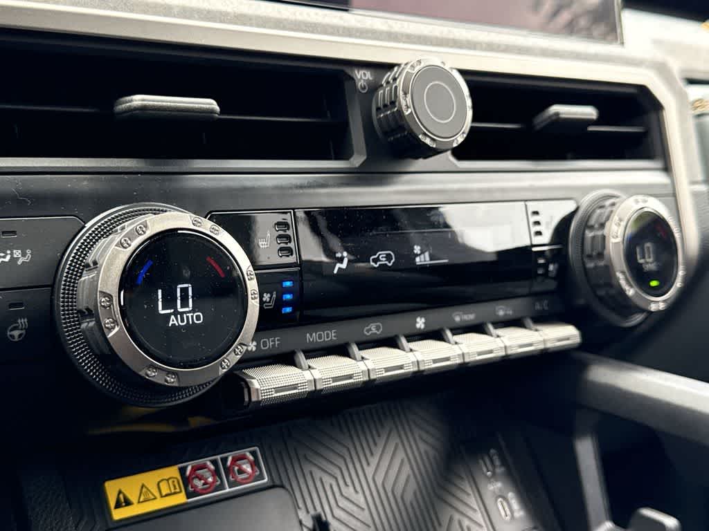 2025 Toyota 4Runner Hybrid Trailhunter