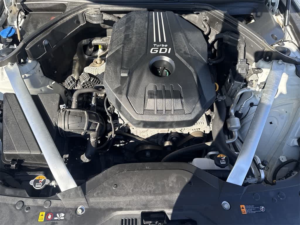 2023 Genesis G70 2.0T