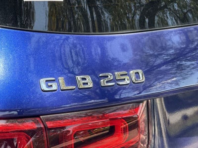 2022 Mercedes-Benz GLB 250 GLB 250