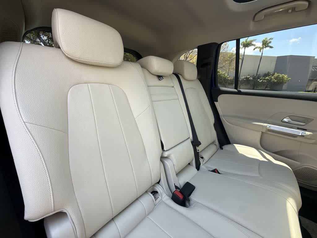 2022 Mercedes-Benz GLB 250 GLB 250