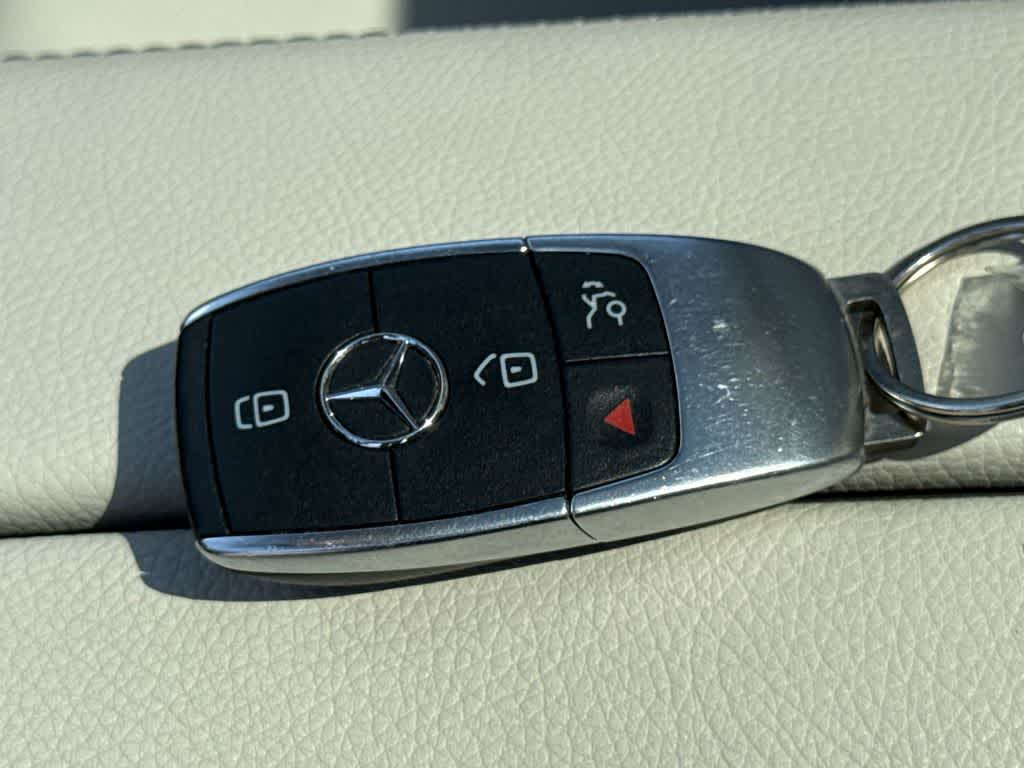 2022 Mercedes-Benz GLB 250 GLB 250