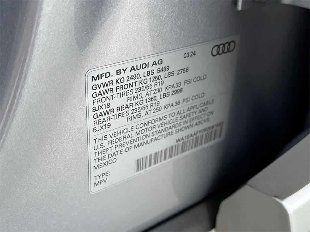 2024 Audi Q5 S line Premium Plus