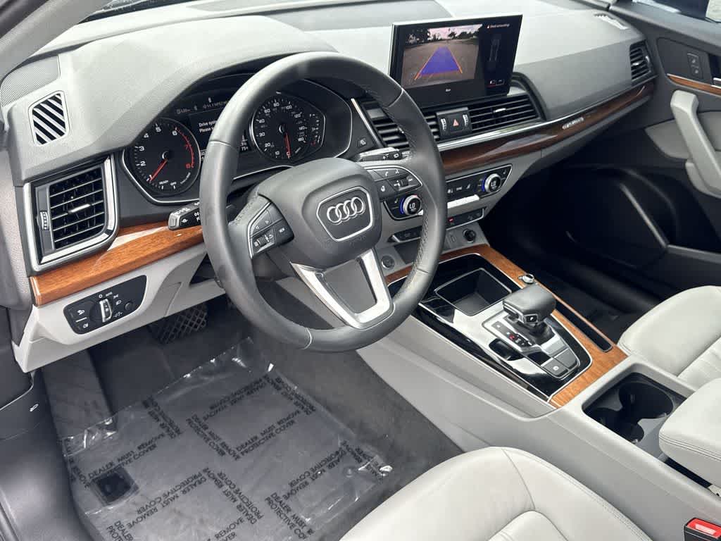 2023 Audi Q5 S line Premium