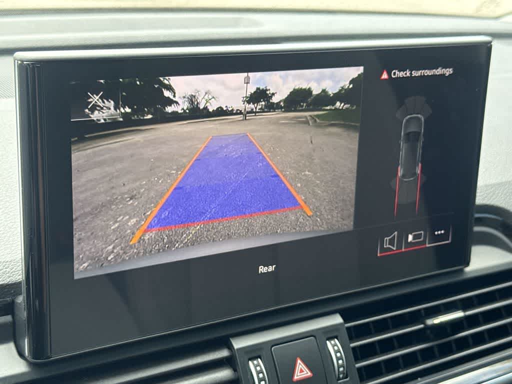 2023 Audi Q5 S line Premium
