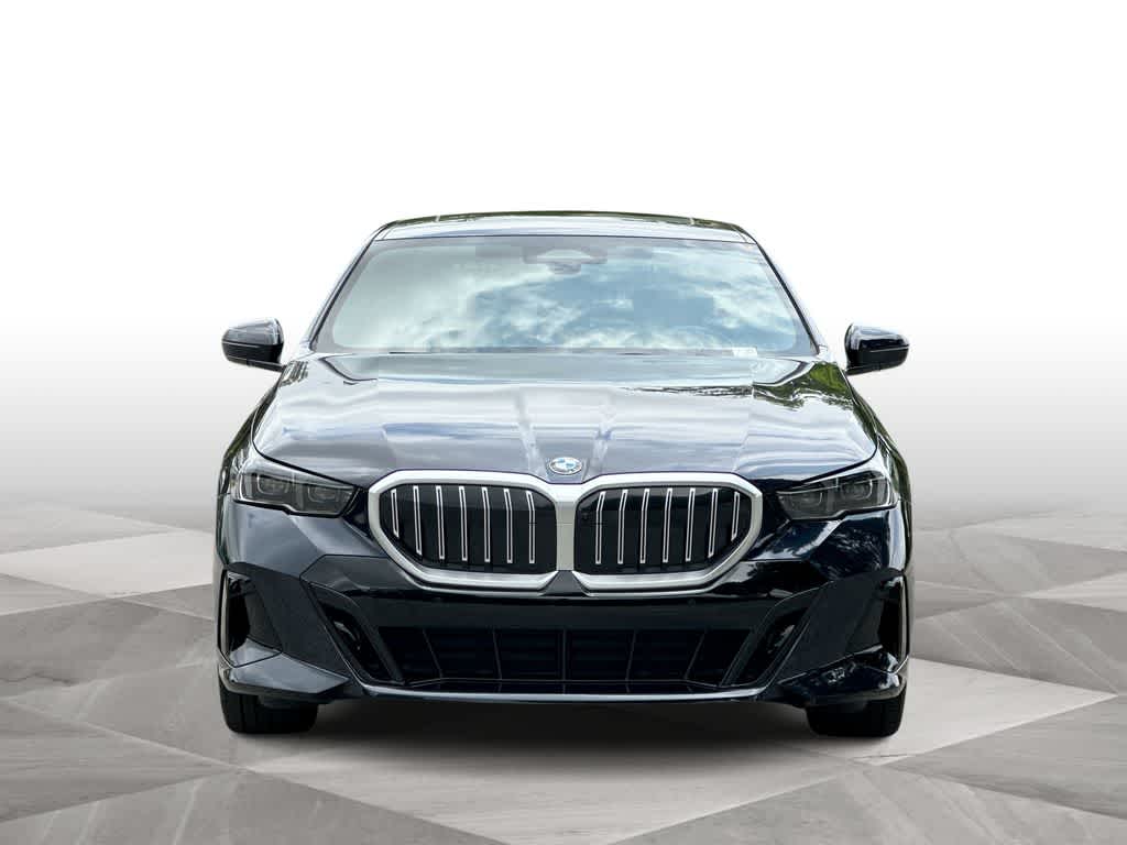 2026 BMW 530i 530i