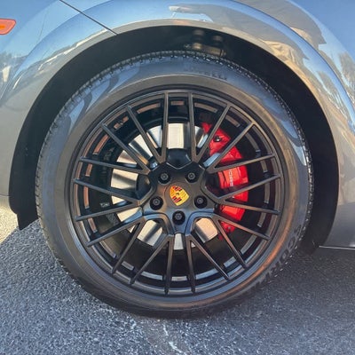 2022 Porsche Cayenne GTS